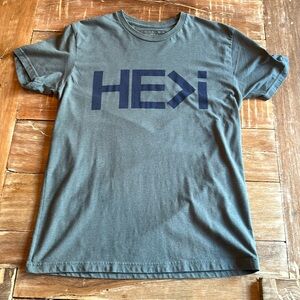 HE>i Mens T-shirt